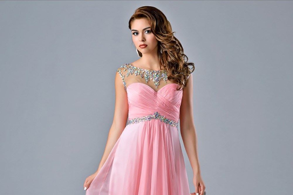 How To Find Your Perfect Prom Dress. Mobile Image